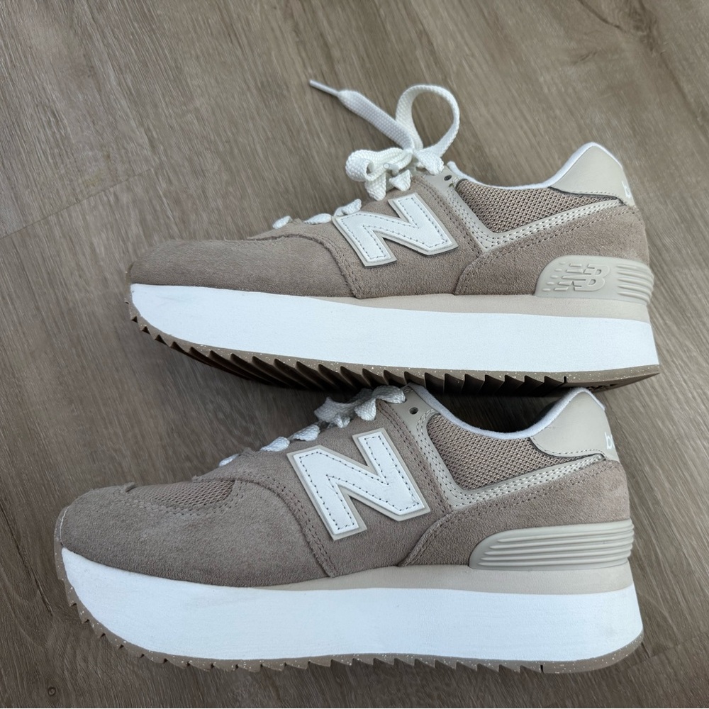 New Balance 574 Platform Sneakers - Picture 7 of 7